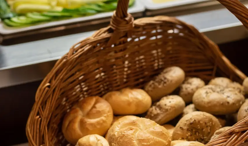 R31 Residence S�rv�r - H�sv�t (min. 2 �j)