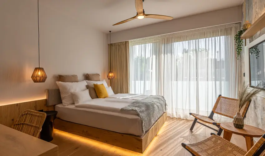 REED Luxury Hotel & Bistro Sifok - Hsvt (min. 2 j)