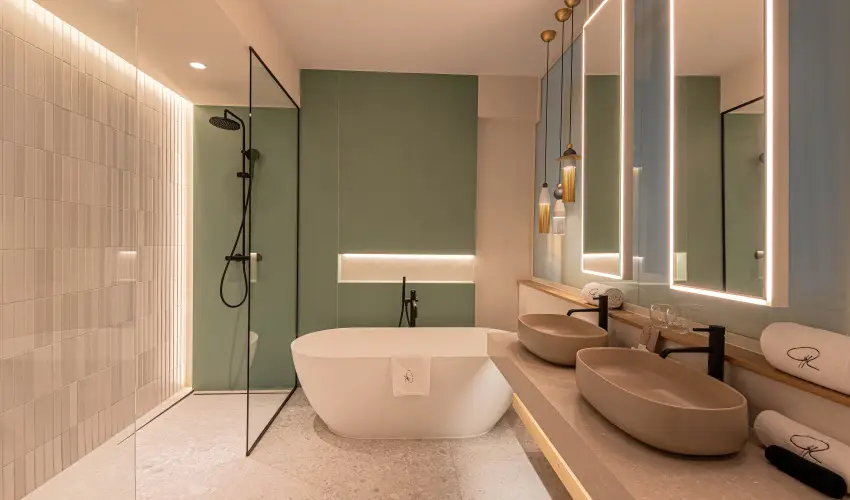 REED Luxury Hotel & Bistro Sifok - Hsvt (min. 2 j)