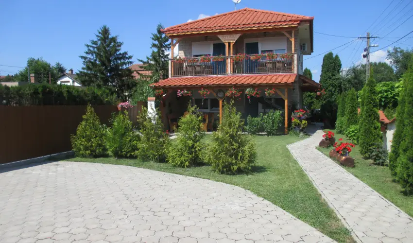 Riviera Apartman Hajdszoboszl - Hsvt (min. 3 j)