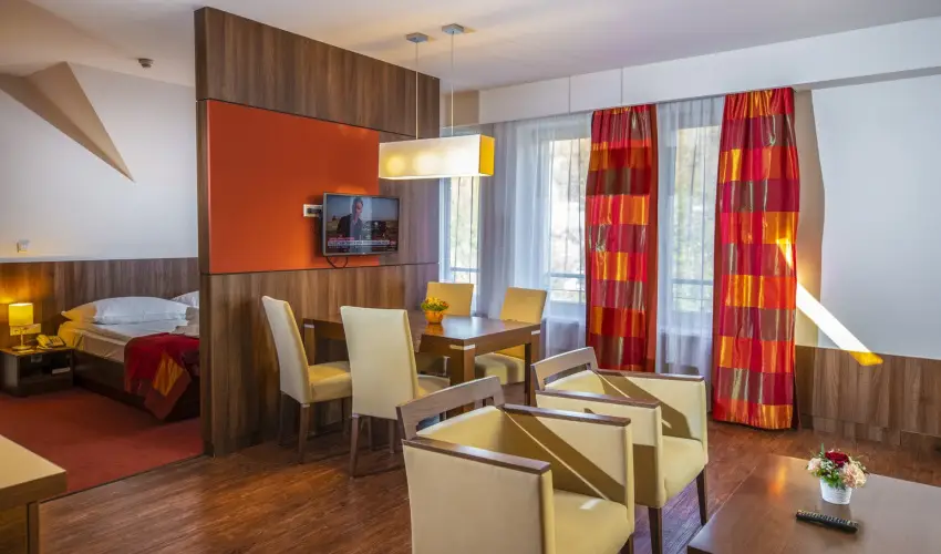 Royal Club Hotel Visegrád - Húsvét - teljes előrefizetéssel (min. 3 éj)