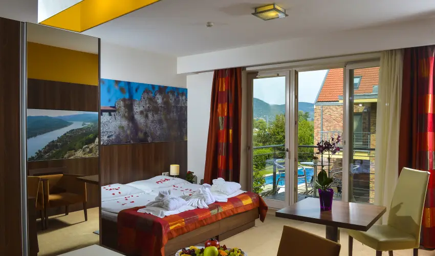 Royal Club Hotel Visegrád - Húsvét - teljes előrefizetéssel (min. 3 éj)