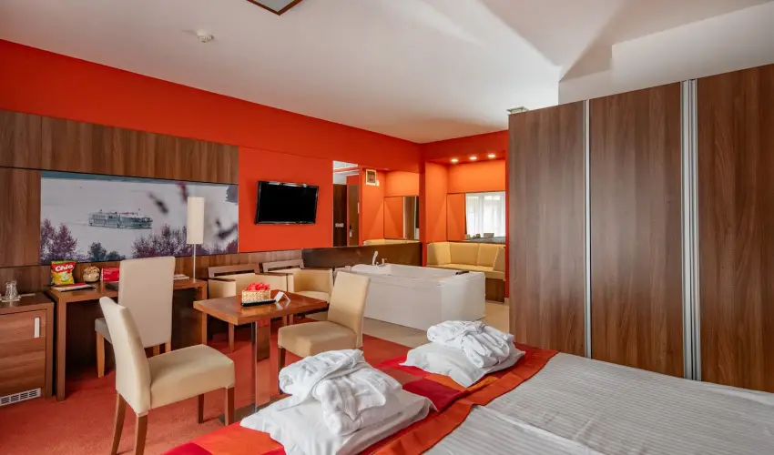 Royal Club Hotel Visegrád - Húsvét - teljes előrefizetéssel (min. 3 éj)