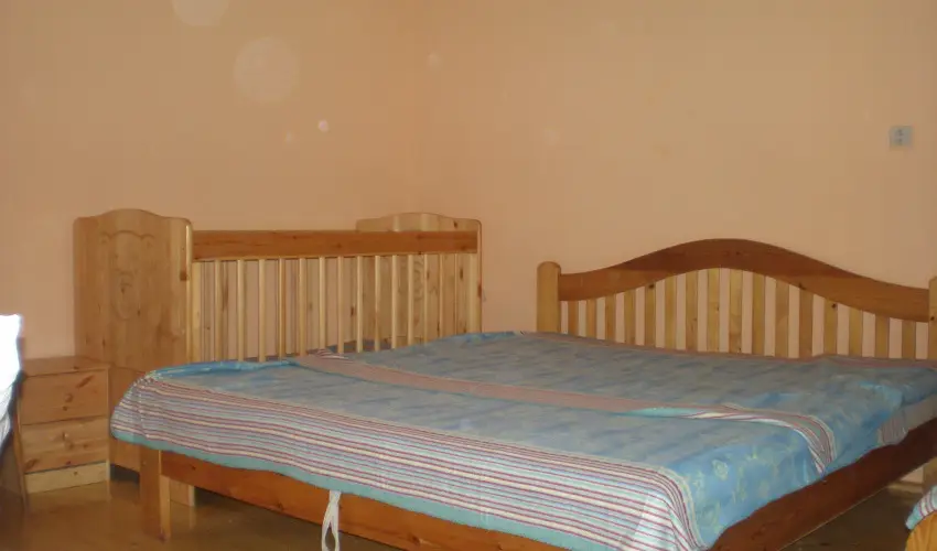 Rzsi Vendghz Mihlyhza - Hsvt (min. 2 j)