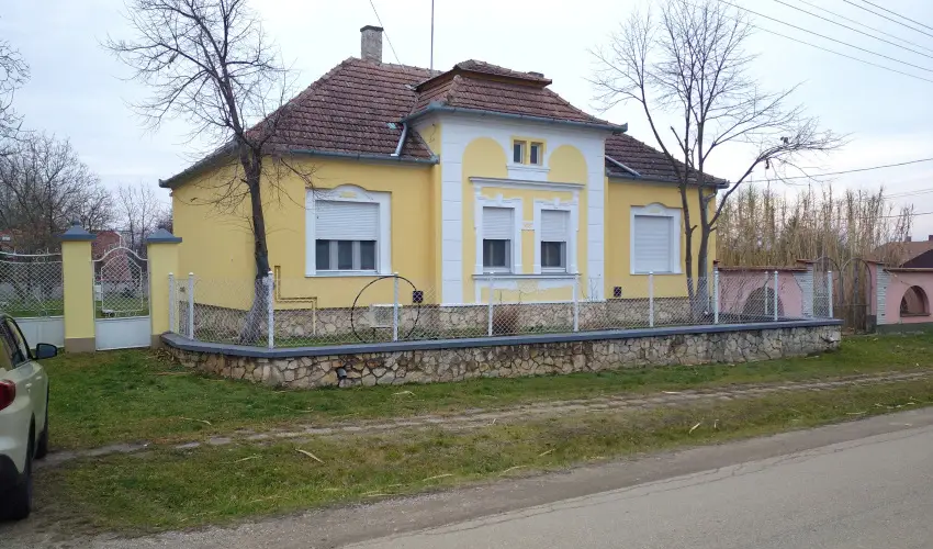 Rzsi Vendghz Mihlyhza - Hsvt (min. 2 j)