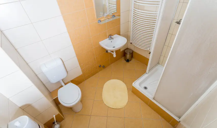 Salg Hotel Salgtarjn-Eresztvny - Hsvt