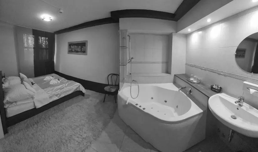 Salg� Hotel Salg�tarj�n-Eresztv�ny - H�sv�t