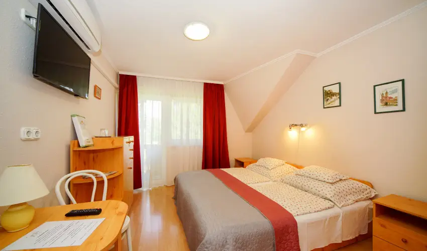 Siesta Vendghz Eger - Hsvt (min. 2 j)