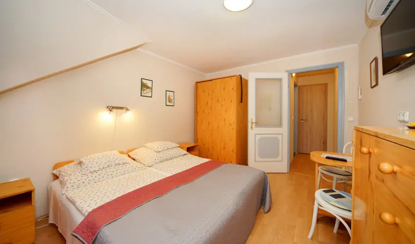 Siesta Vendghz Eger - Hsvt (min. 2 j)