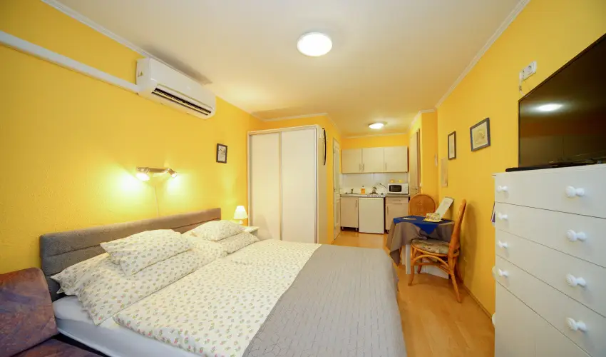 Siesta Vendghz Eger - Hsvt (min. 2 j)