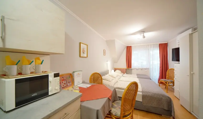 Siesta Vend�gh�z Eger - H�sv�t (min. 3 �j)