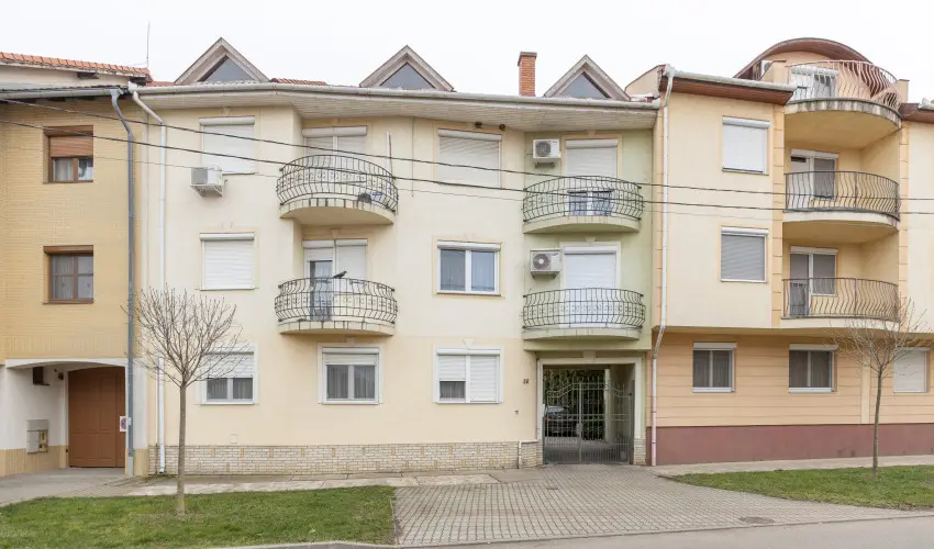 Skorpi Lak3 Hajdszoboszl - Hsvt