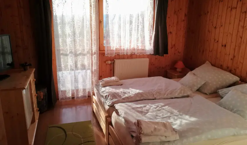 Sokor Fogad Sokorptka - Hsvti kavalkd (min. 3 j)