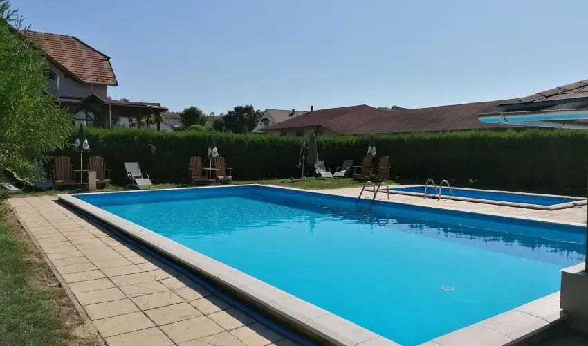 Sokor Fogad Sokorptka - Hsvti kavalkd (min. 3 j)