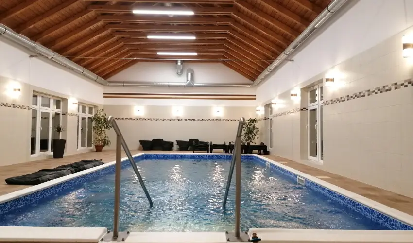 Sokor Fogad Sokorptka - Hsvti kavalkd (min. 3 j)