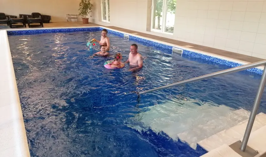 Sokor Fogad Sokorptka - Hsvti kavalkd (min. 3 j)