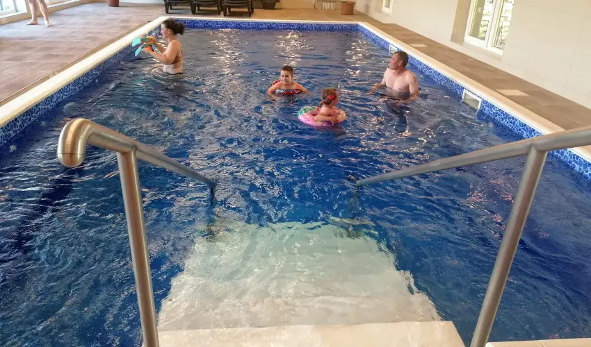 Sokor Fogad Sokorptka - Hsvti kavalkd (min. 3 j)