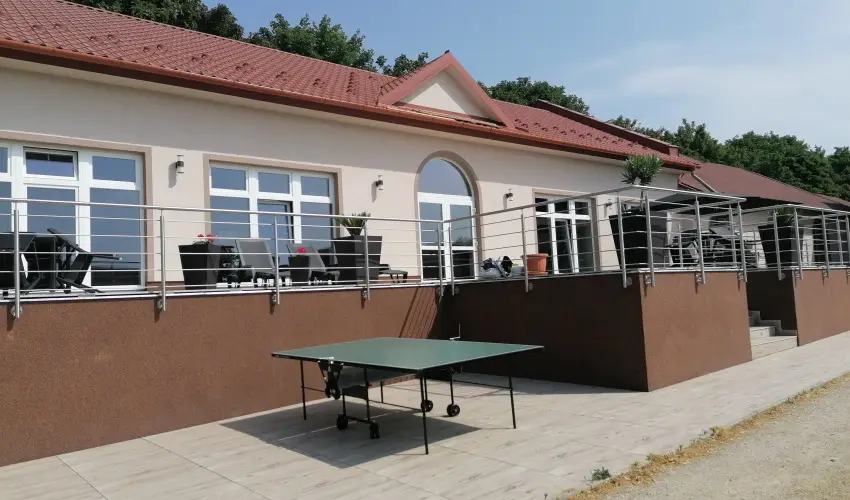 Sokor Fogad Sokorptka - Hsvti kavalkd (min. 3 j)