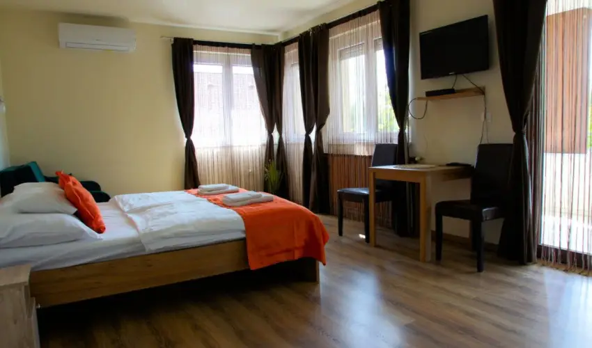 Solaris Garden Rooms Cserkeszl - Hsvt