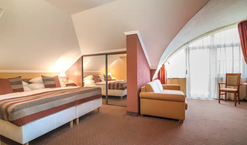 Hotel Spa H�v�z H�v�z - H�sv�t (min. 2 �j)