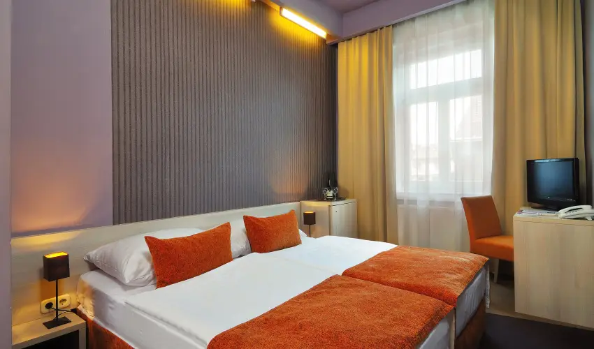 Star City Hotel Budapest - Hsvt 