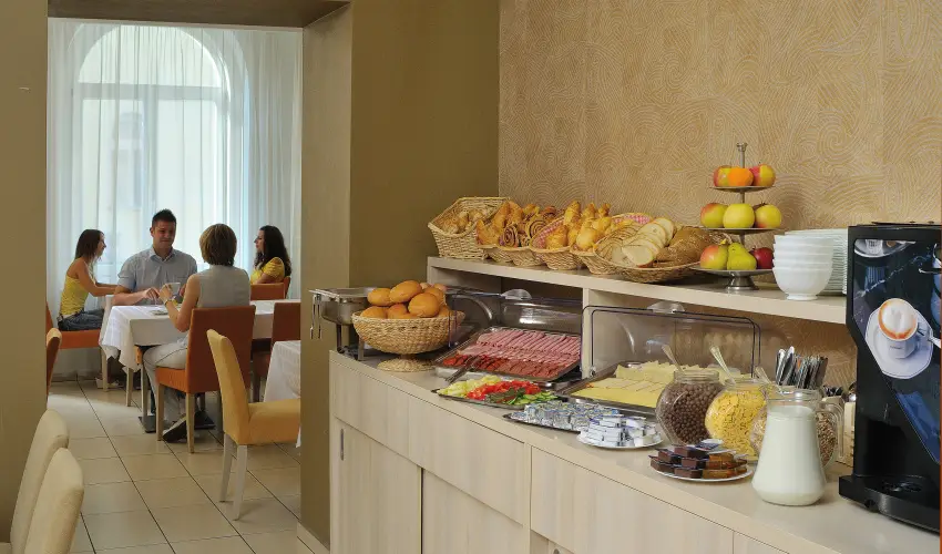 Star City Hotel Budapest - Hsvt 