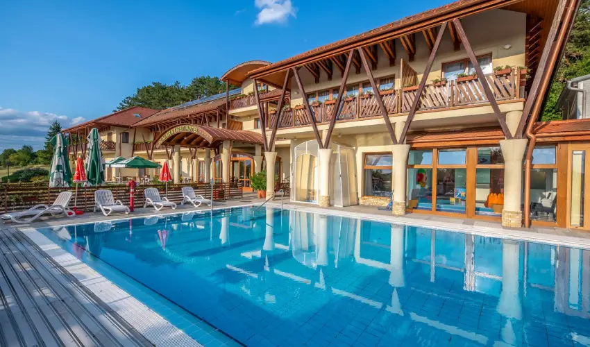 Szalajka Liget Hotel �s Apartmanh�zak Szilv�sv�rad - H�sv�t (min. 2 �j)