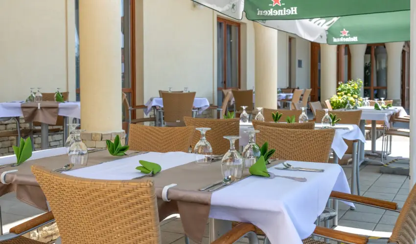 Szalajka Liget Hotel �s Apartmanh�zak Szilv�sv�rad - H�sv�t (min. 2 �j)