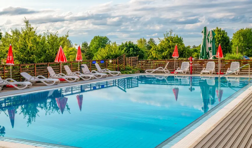 Szalajka Liget Hotel �s Apartmanh�zak Szilv�sv�rad - H�sv�t (min. 2 �j)