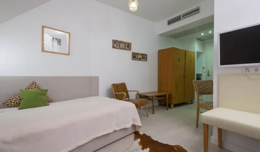 Sz�rcsa Hotel Sz�kesfeh�rv�r - H�sv�t (min. 3 �j)