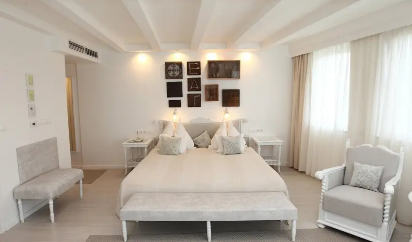 Sz�rcsa Hotel Sz�kesfeh�rv�r - H�sv�t (min. 3 �j)