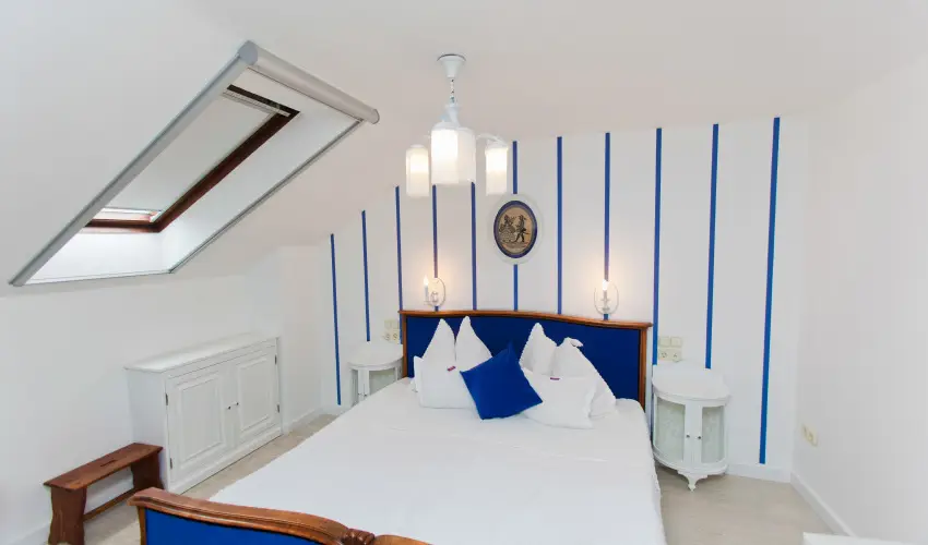 Sz�rcsa Hotel Sz�kesfeh�rv�r - H�sv�t (min. 3 �j)