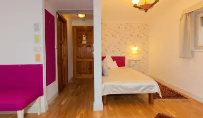 Sz�rcsa Hotel Sz�kesfeh�rv�r