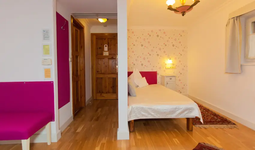 Sz�rcsa Hotel Sz�kesfeh�rv�r - H�sv�t (min. 3 �j)