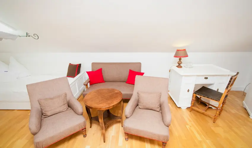 Sz�rcsa Hotel Sz�kesfeh�rv�r - H�sv�t (min. 3 �j)