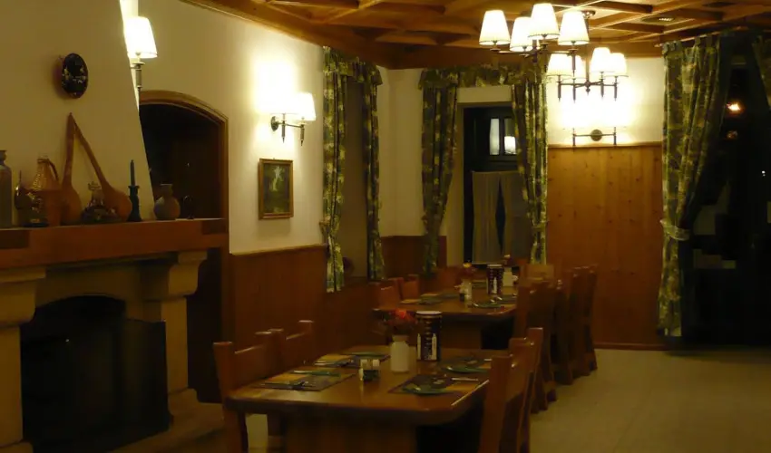 Szent Hubertus Panzi� Par�dsasv�r - H�sv�t (min. 2 �j)