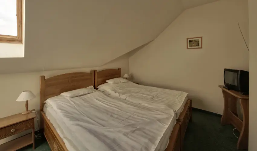 Szent Hubertus Panzi� Par�dsasv�r - H�sv�t (min. 2 �j)