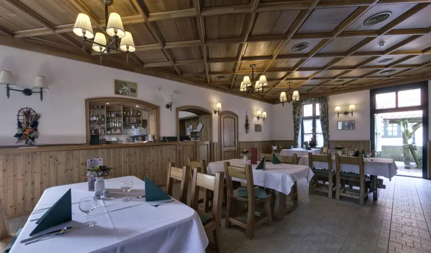 Szent Hubertus Panzi� Par�dsasv�r - H�sv�t (min. 2 �j)