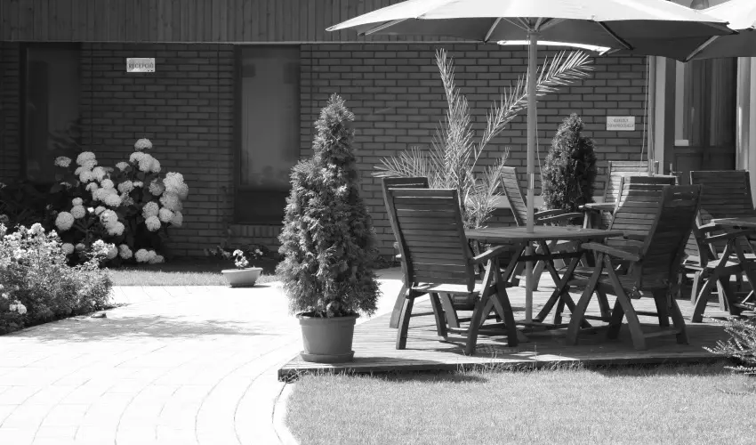 Hotel Adalbert - Boldog Meszl�nyi Zolt�n H�z  Esztergom - H�sv�t (min. 3 �j)