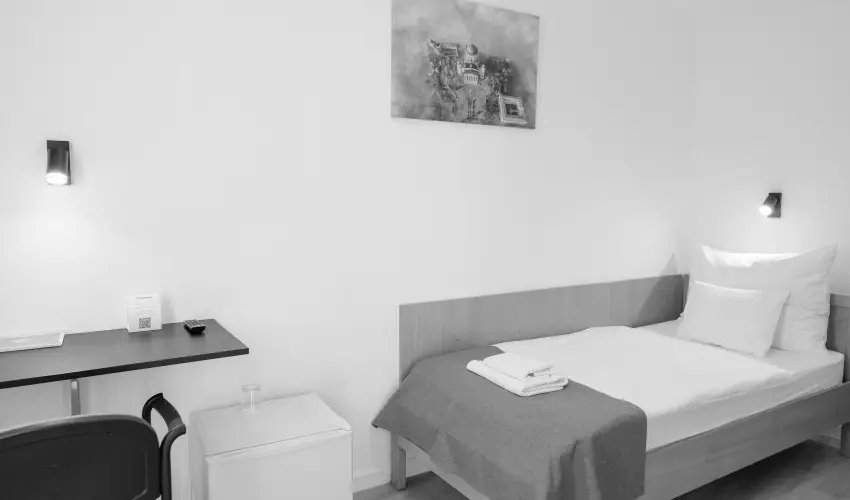 Hotel Adalbert - Boldog Meszl�nyi Zolt�n H�z  Esztergom - H�sv�t (min. 3 �j)