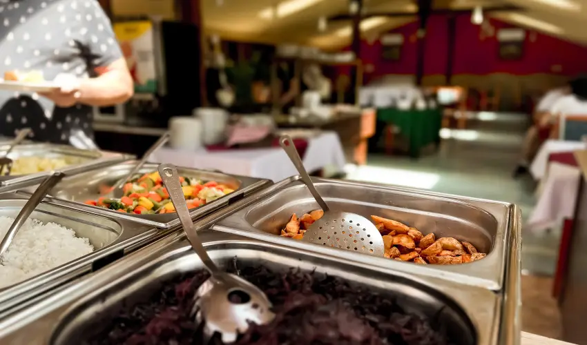 Szent Istv�n Hotel Eger - H�sv�t (min. 2 �j)