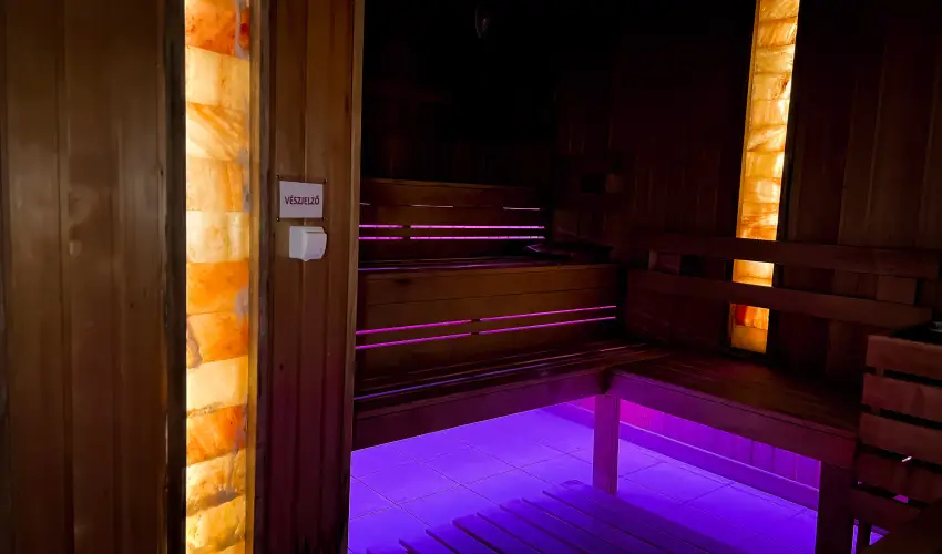 Szent Istv�n Hotel Eger - H�sv�t (min. 2 �j)