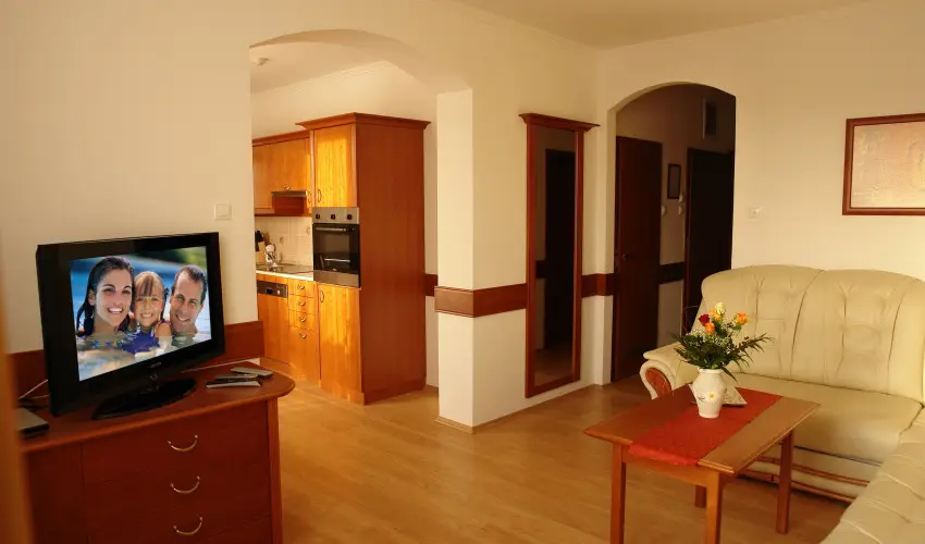 Szerencsemk Panzi Kehidakustny - Hsvt (min. 2 j)