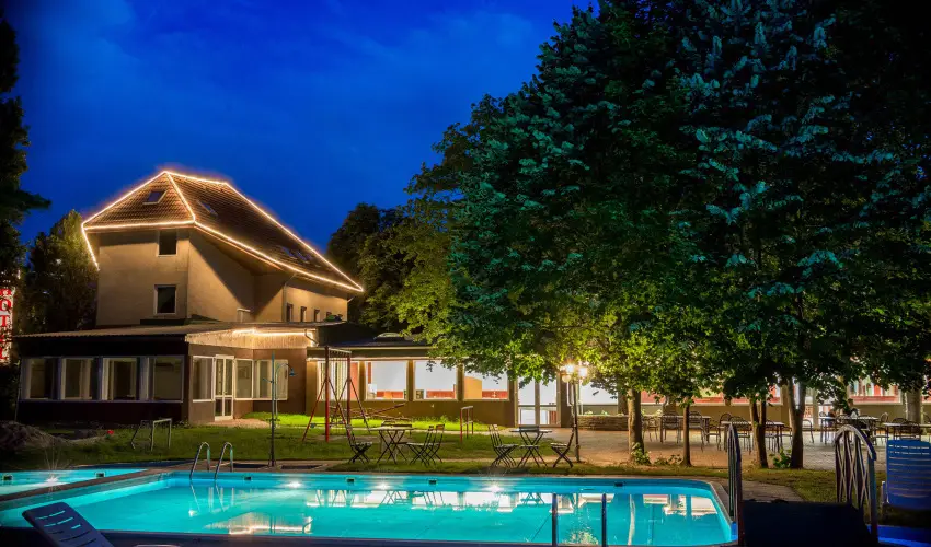 Wellness Hotel Szindbd  Balatonszemes - Hsvt