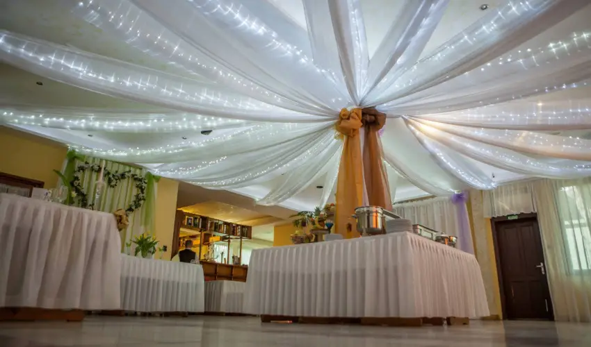 Sztr Motel s tterem Balassagyarmat - Hsvt 