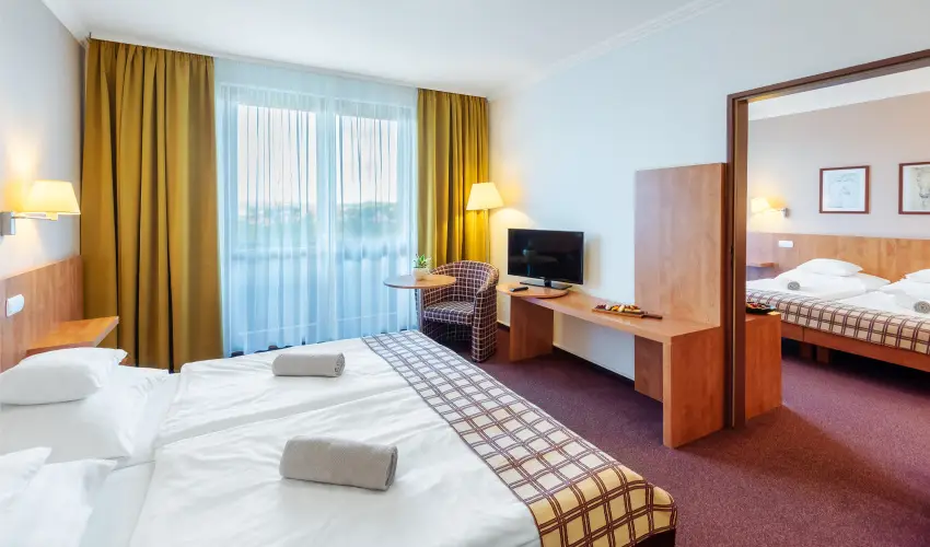 Hunguest Hotel Pelion  Tapolca - H�sv�t (min. 2 �j)