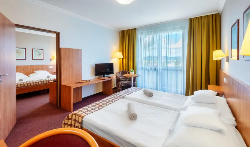 Hunguest Hotel Pelion  Tapolca - H�sv�t (min. 2 �j)