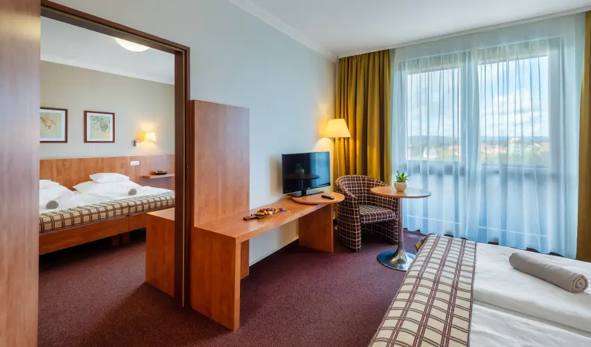 Hunguest Hotel Pelion  Tapolca - H�sv�t (min. 2 �j)