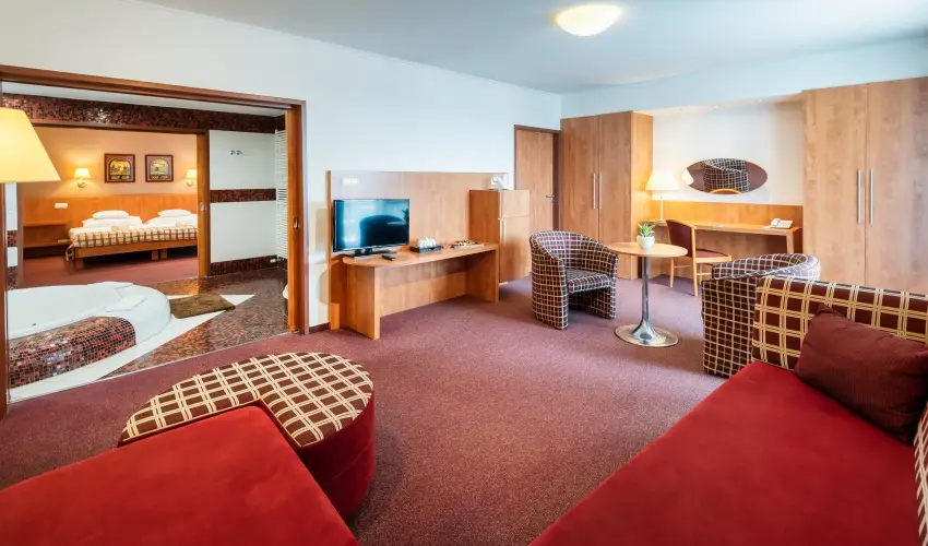 Hunguest Hotel Pelion  Tapolca - H�sv�t (min. 2 �j)