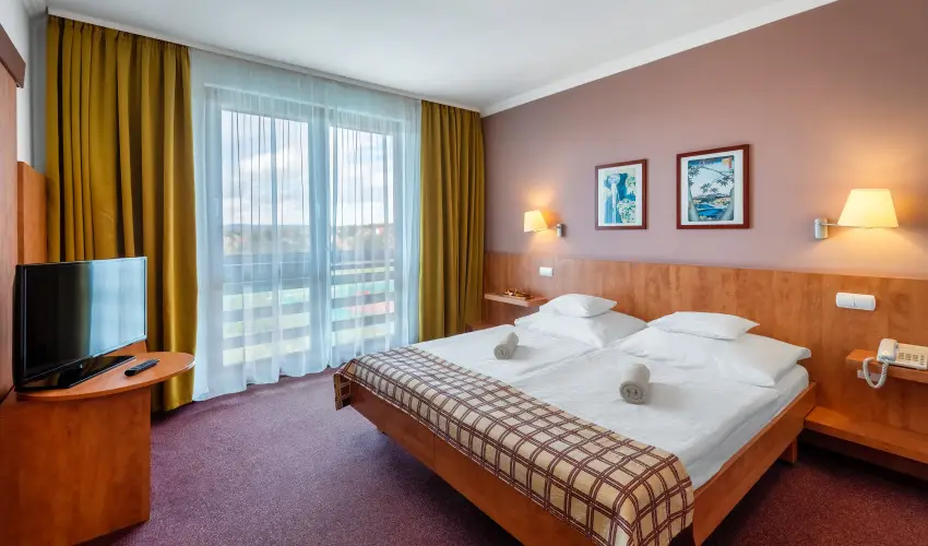 Hunguest Hotel Pelion  Tapolca - H�sv�t (min. 2 �j)